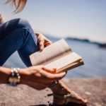 woman_reading_book